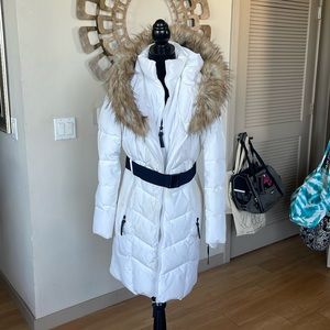Calvin Klein  women’s double breasted long coat w/ furry hood and belt size S